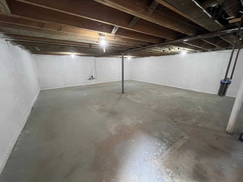 Finished Basements & Spray Foam Basement Insulation Services 