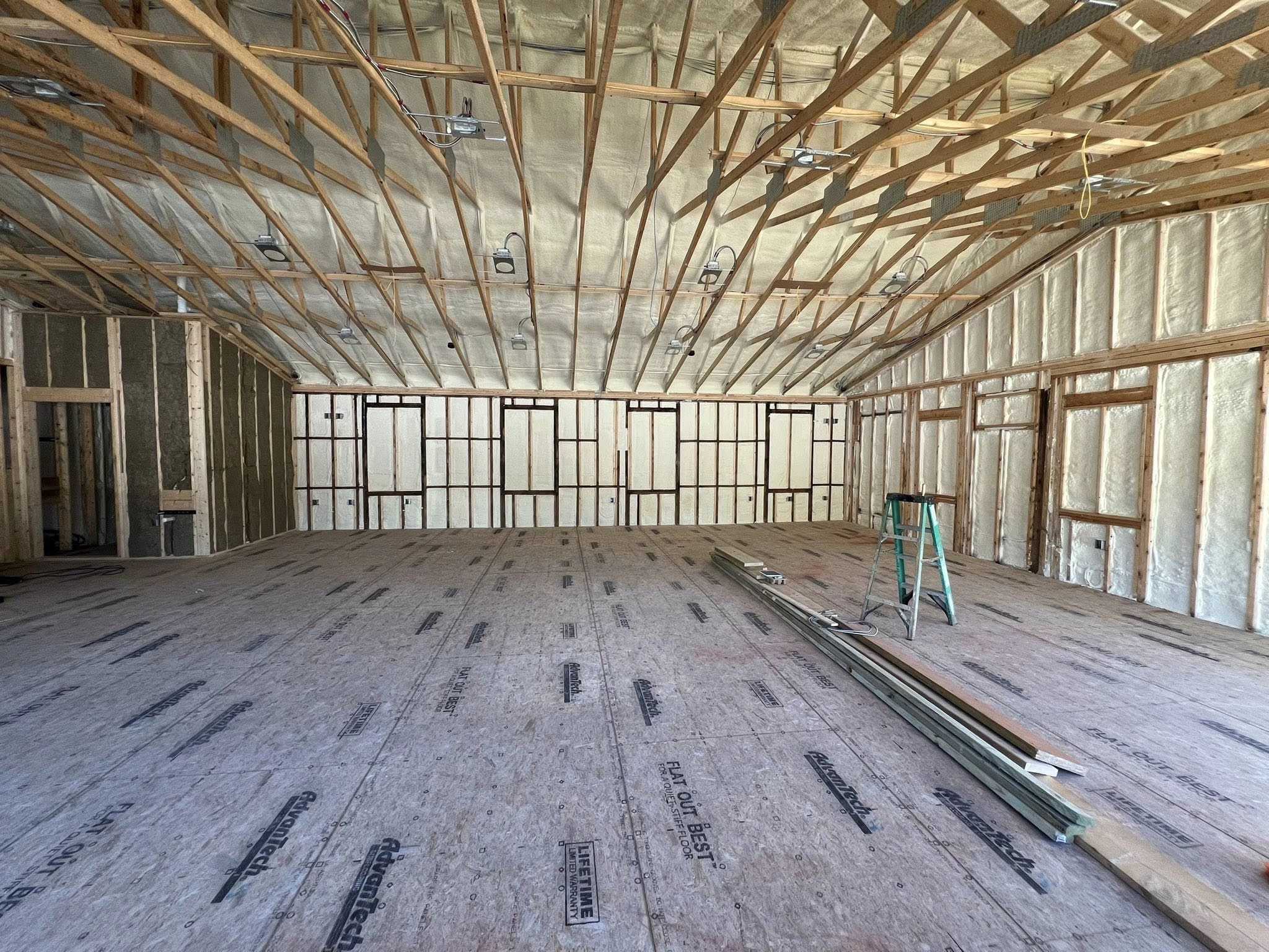 Spray Foam Insulations Service Maine